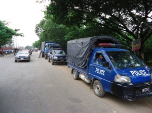 police-gazipur in road